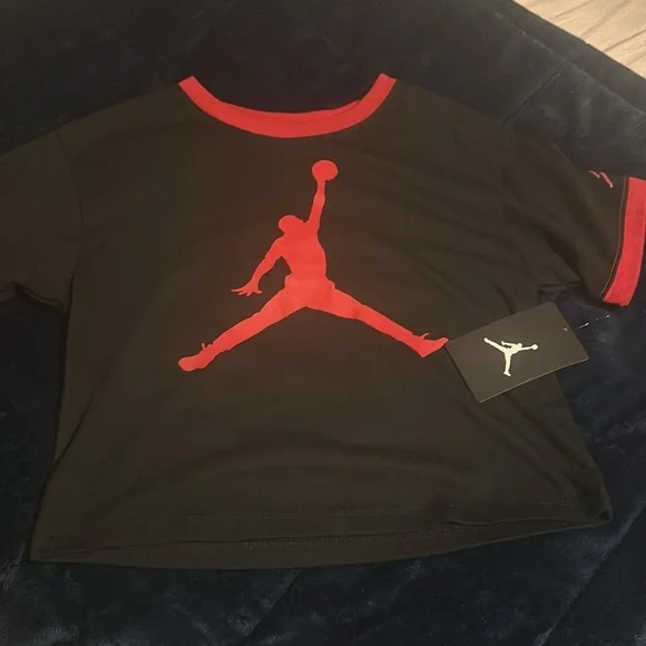 NWT Jordan Girls' Essentials Ringer T-Shirt black - Picture 8 of 13